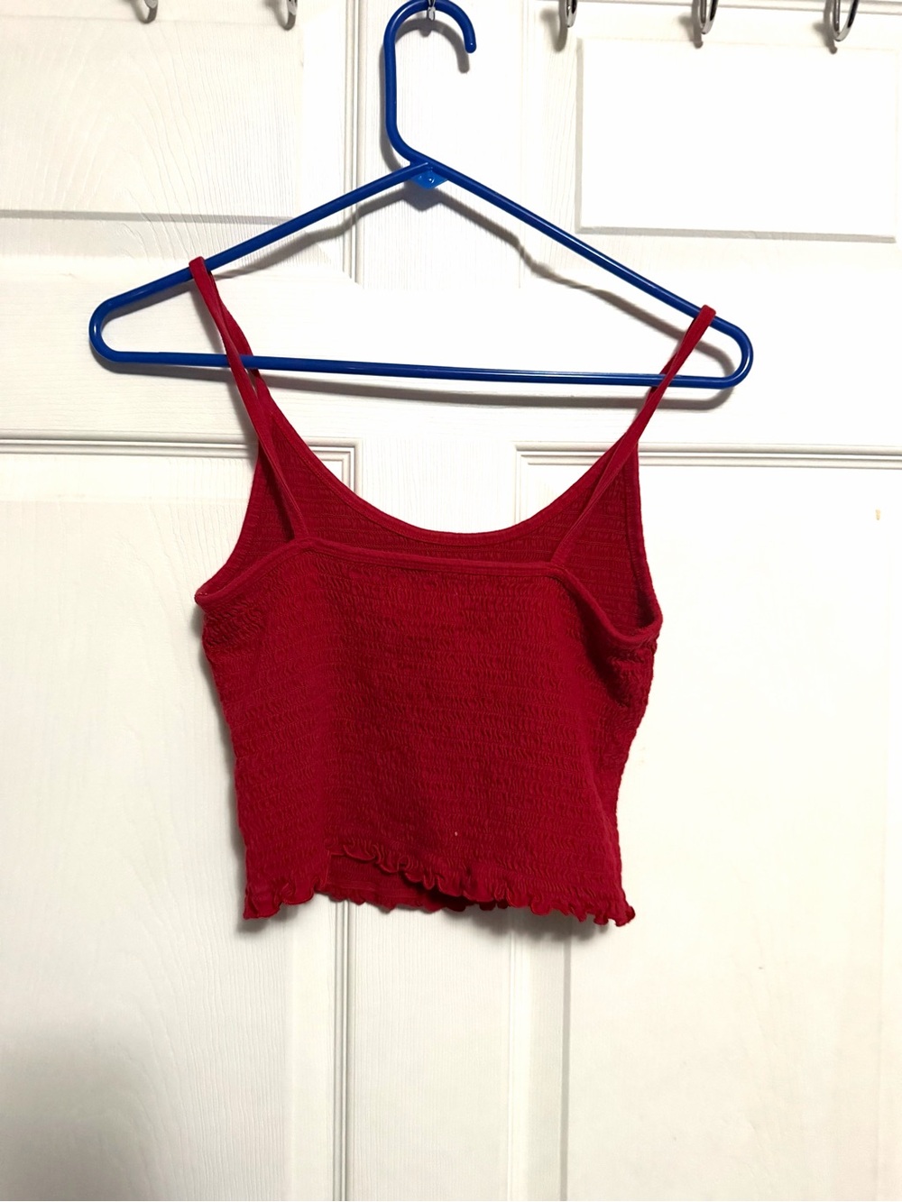 Hollister Red Smocked Cropped Tank Top - Brand: - Picture 4 of 4